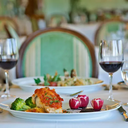 Dos Templarios 호텔