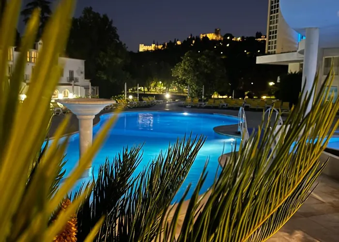 Hotel Dos Templarios 4*